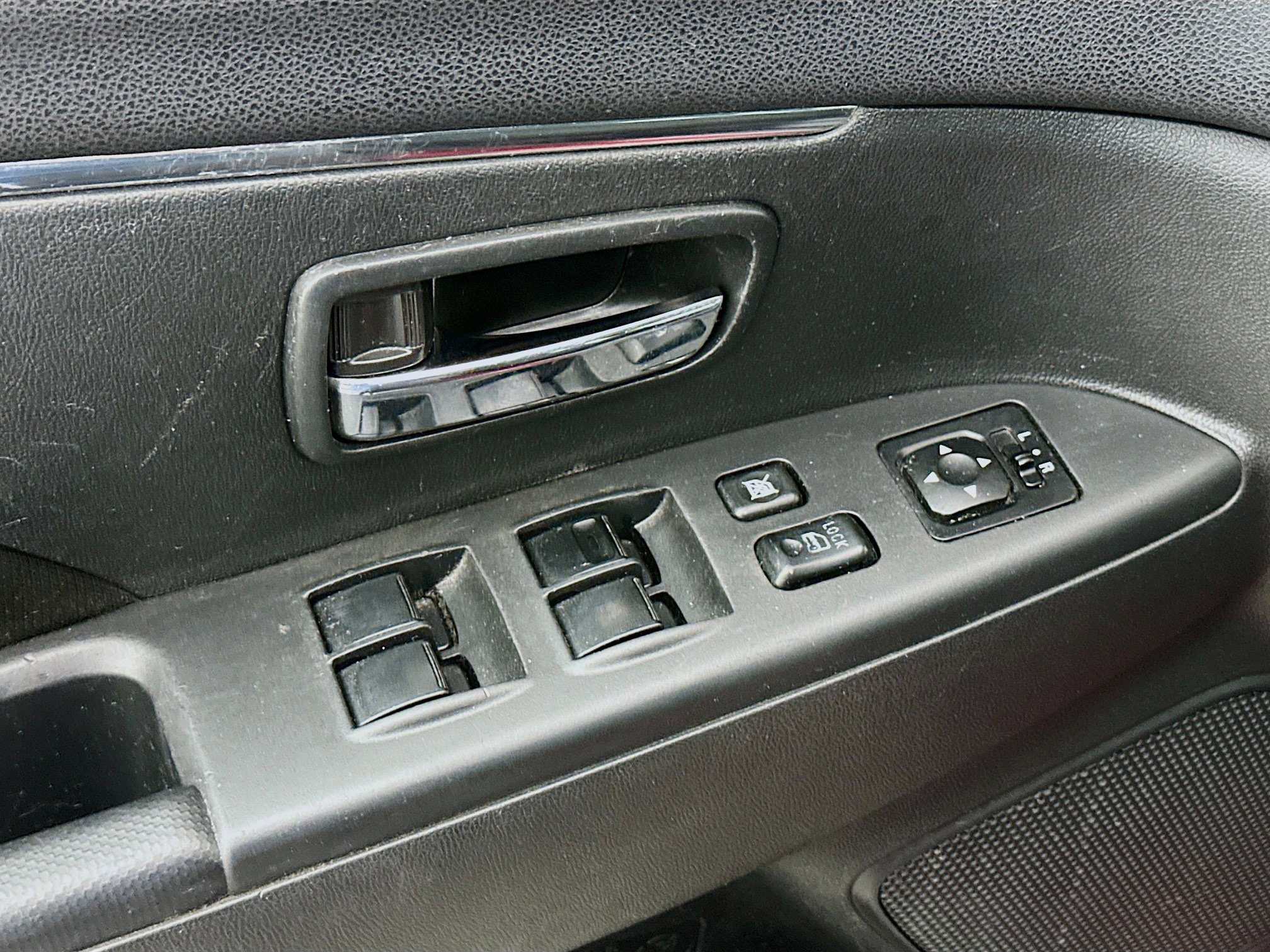 Used 2020 Mitsubishi Outlander Sport ES FWD image 15