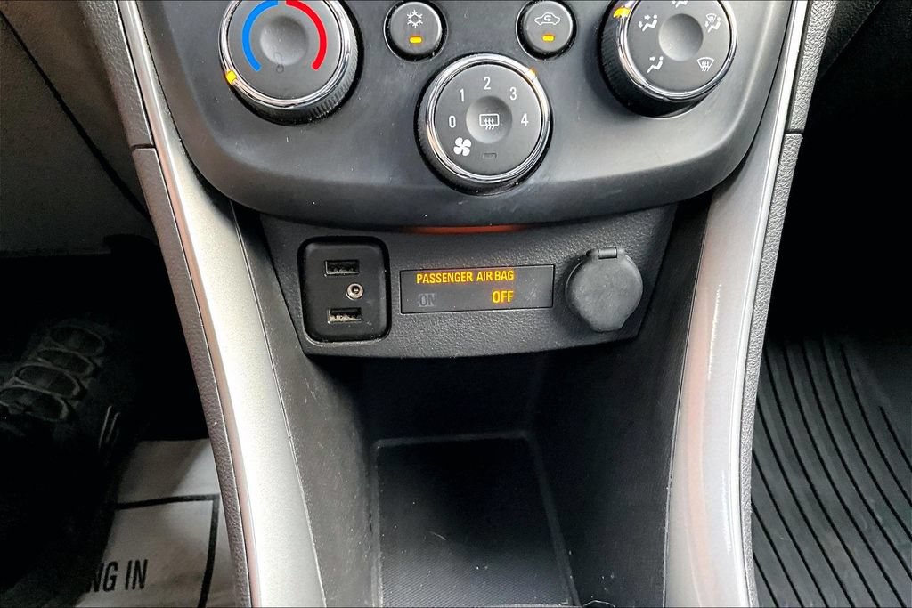 Used 2018 Chevrolet Trax LT w/ LT Convenience Package AWD/4WD image 31