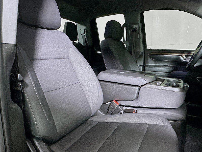 Used 2023 Chevrolet Silverado 1500 LT w/ Z71 Off-Road Package image 24