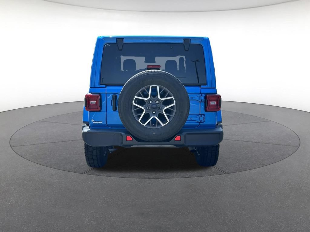 Certified 2024 Jeep Wrangler Unlimited Sahara AWD/4WD image 4