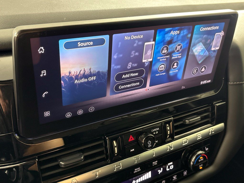 Certified 2026 Nissan Pathfinder SV FWD image 36