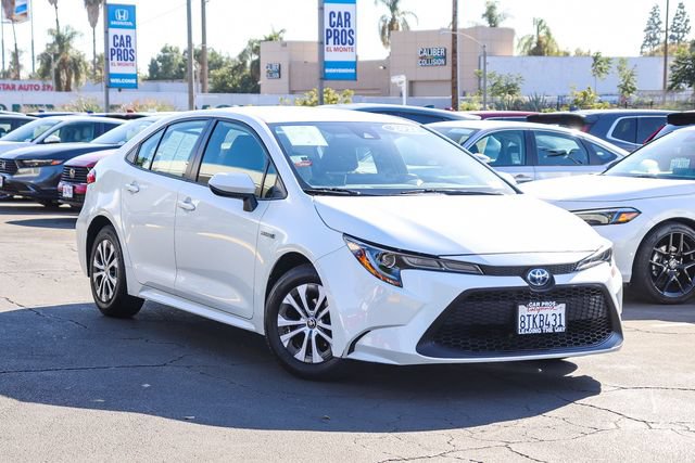 Used 2021 Toyota Corolla LE FWD image 2