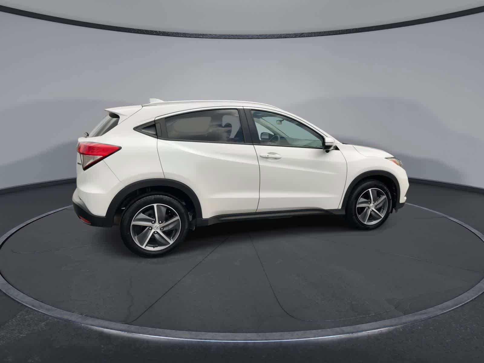 Used 2021 Honda HR-V EX image 8
