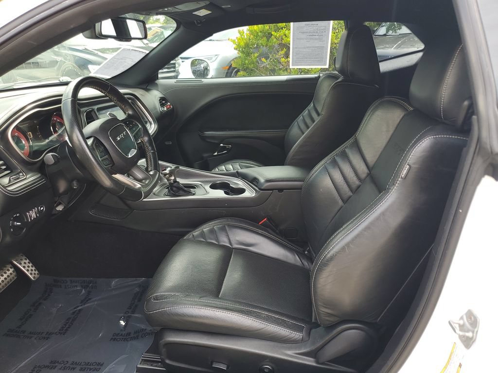 Used 2020 Dodge Challenger SRT Hellcat w/ Plus Package RWD image 22