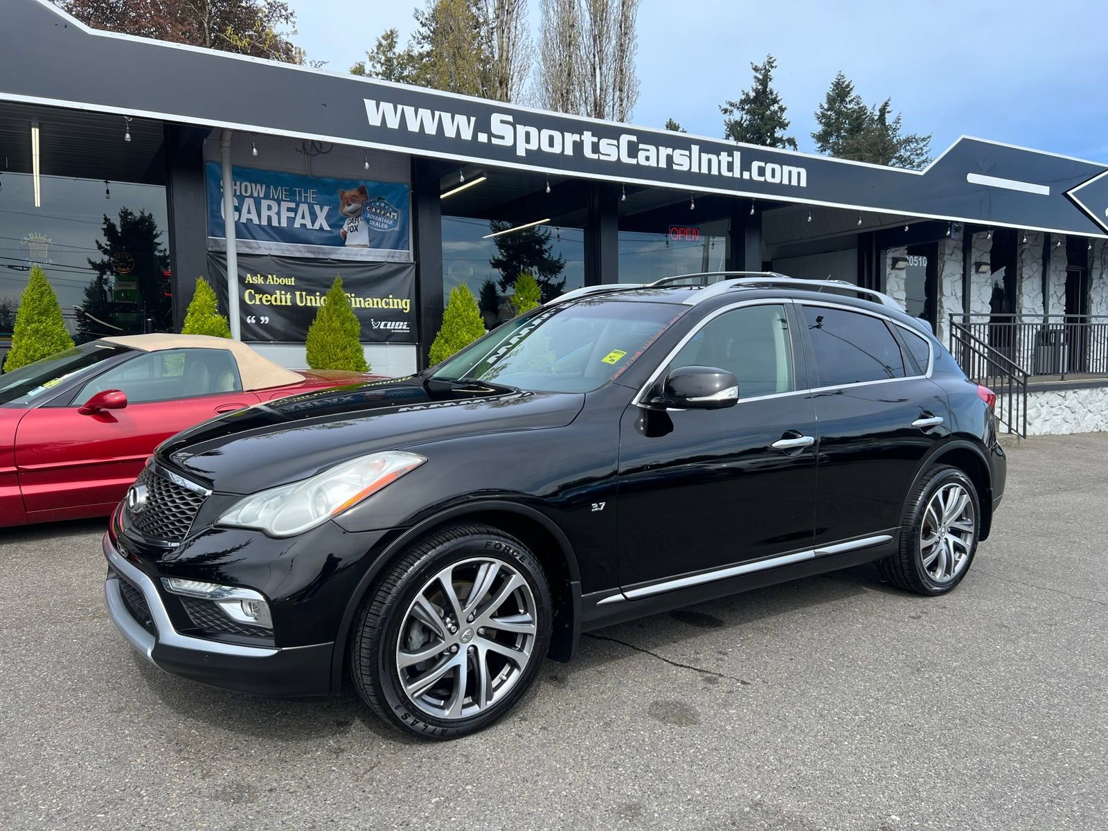Used 2016 INFINITI QX50 AWD w/ Technology Package image 1