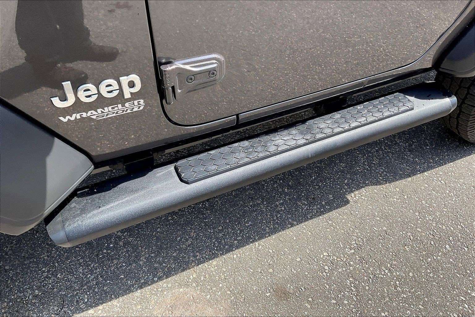 Used 2020 Jeep Wrangler Sport image 30