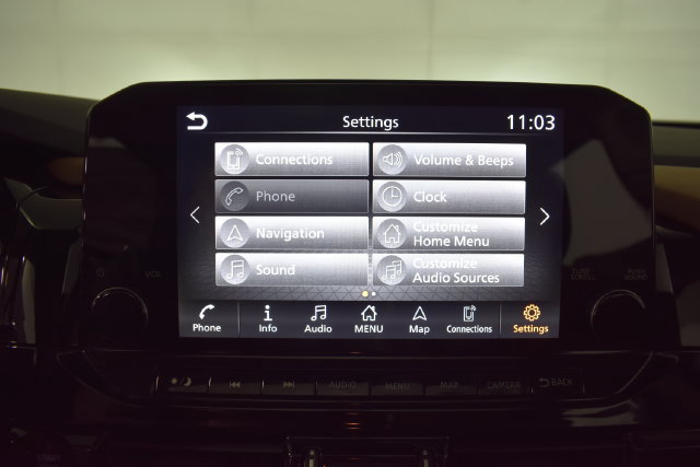Used 2025 Nissan Pathfinder Platinum AWD/4WD image 22