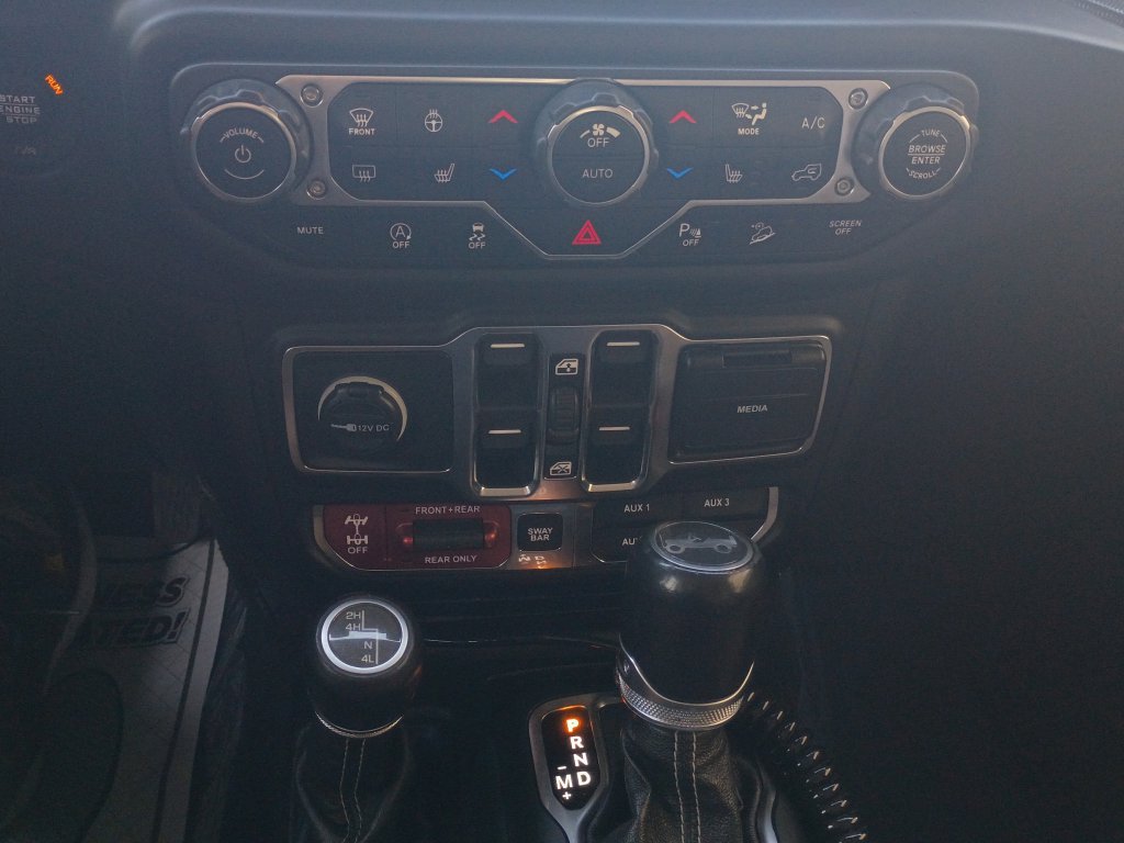Used 2020 Jeep Wrangler Unlimited Rubicon AWD/4WD image 22