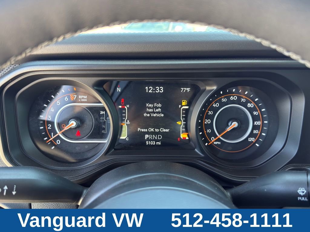 Used 2025 Jeep Gladiator Rubicon AWD/4WD image 21