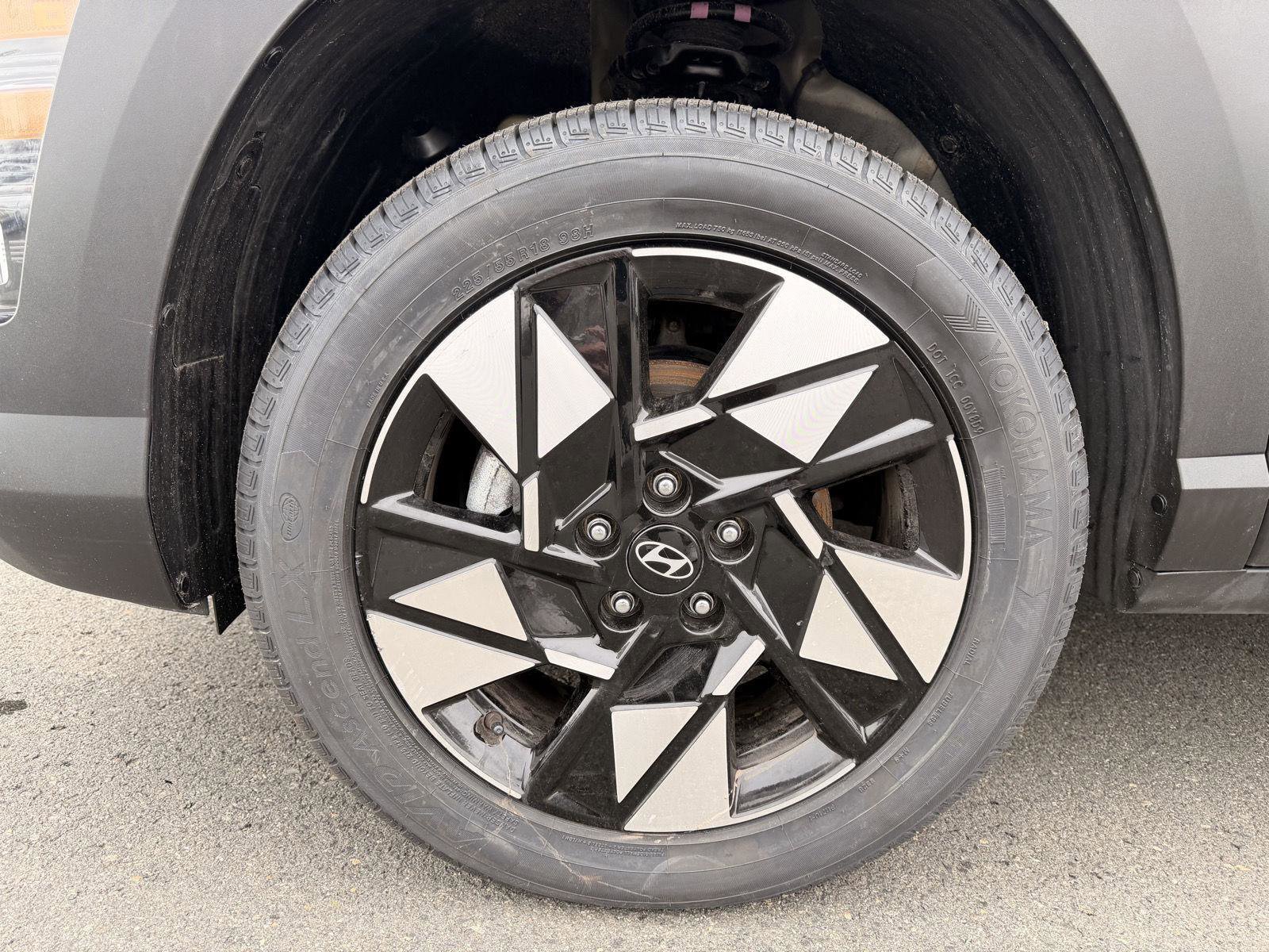 Used 2025 Hyundai Kona SEL image 12