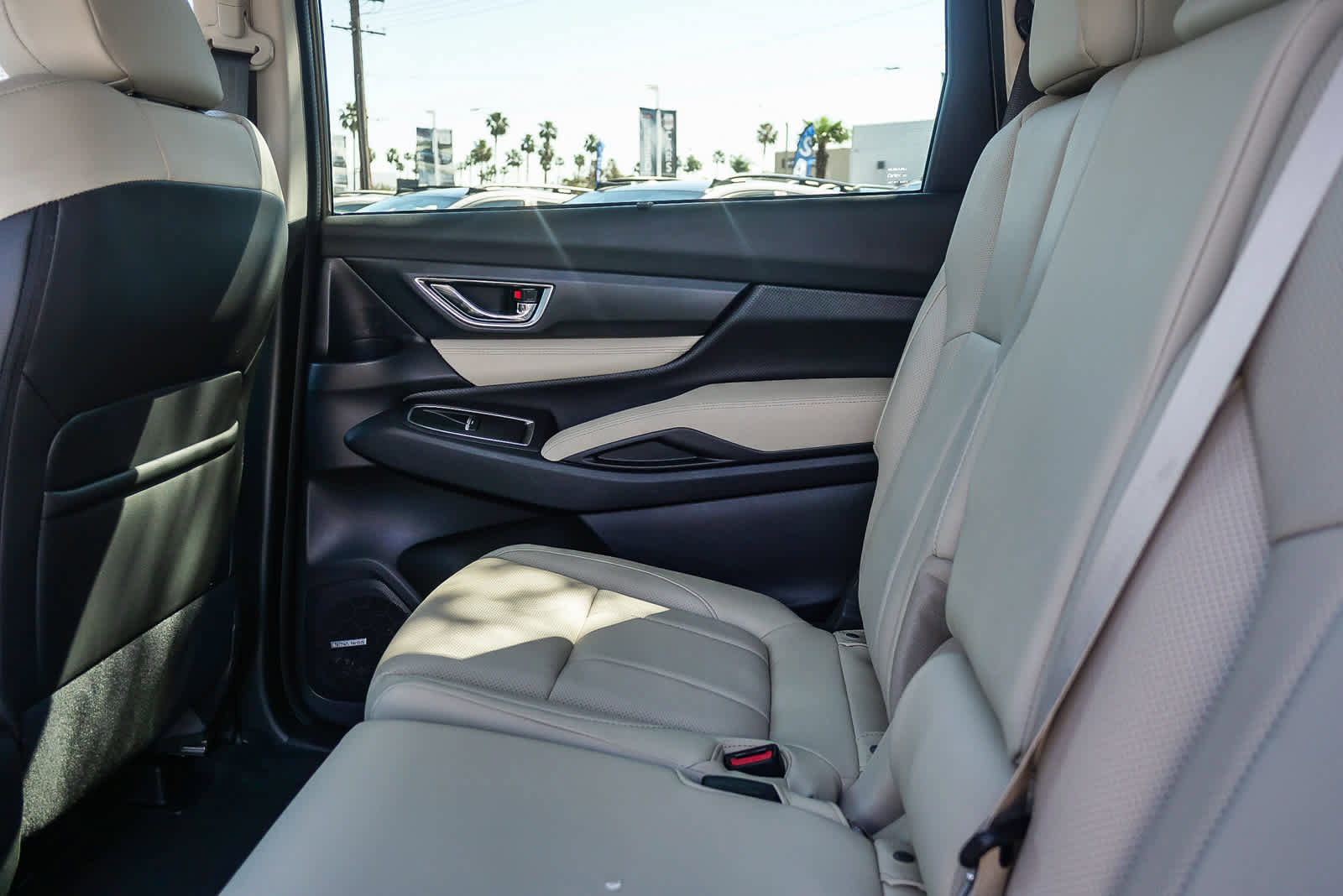 New 2026 Subaru Ascent Limited w/ Popular Package #2 image 19