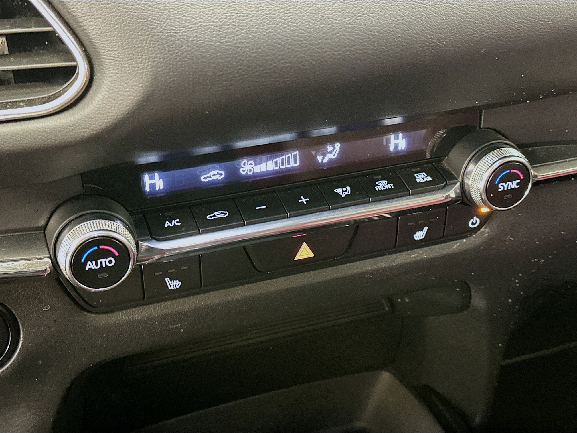 Used 2024 MAZDA CX-30 AWD 2.5 S w/ Preferred Package image 24