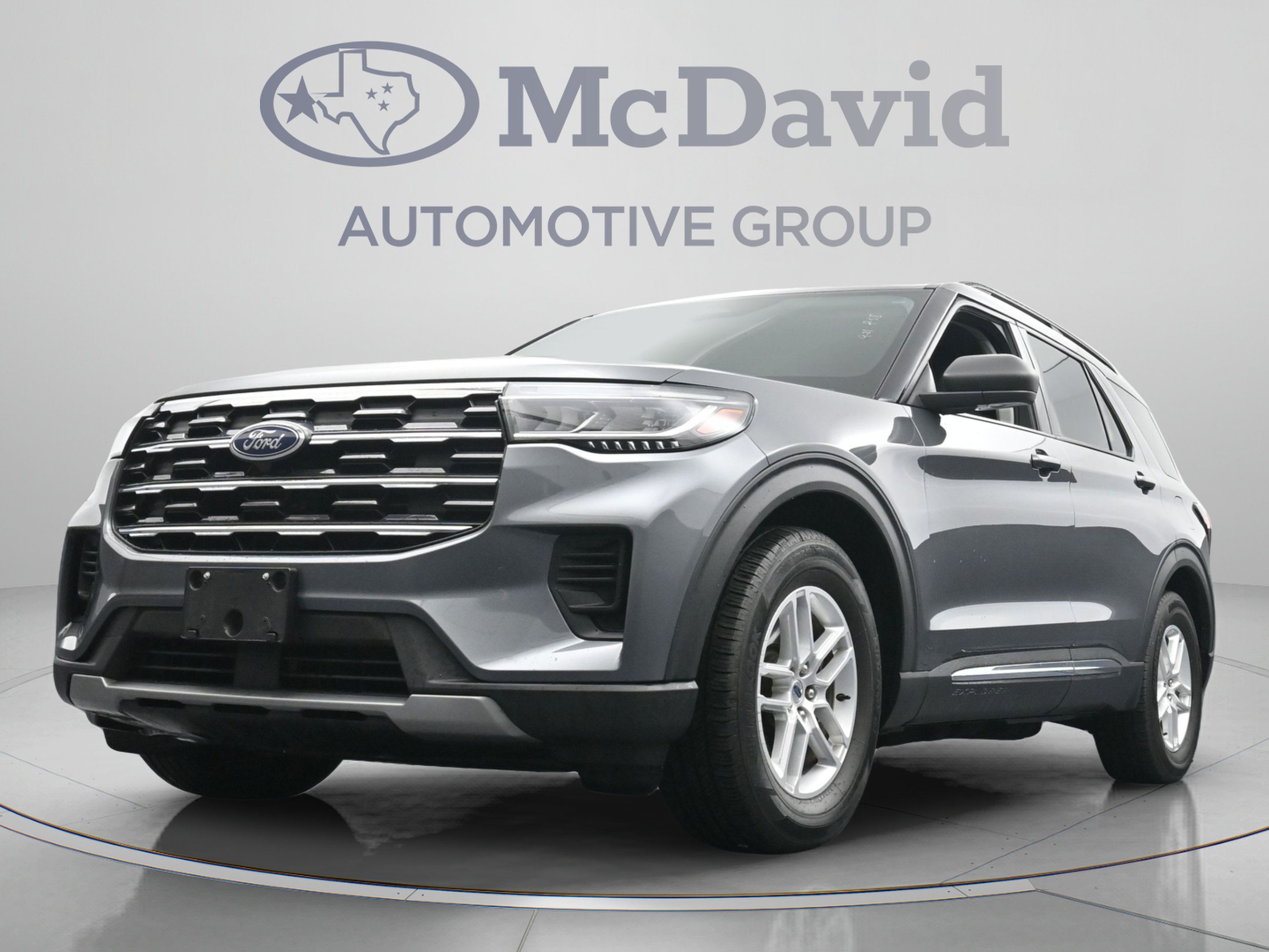 Used 2025 Ford Explorer Active RWD image 27