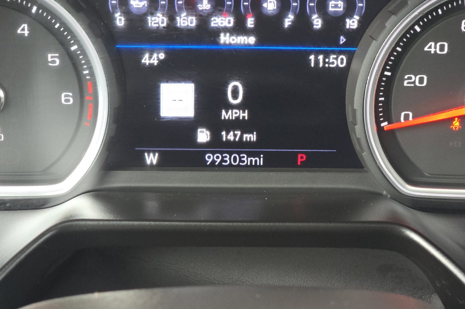 Used 2021 Chevrolet Suburban Premier w/ Premium Package image 27