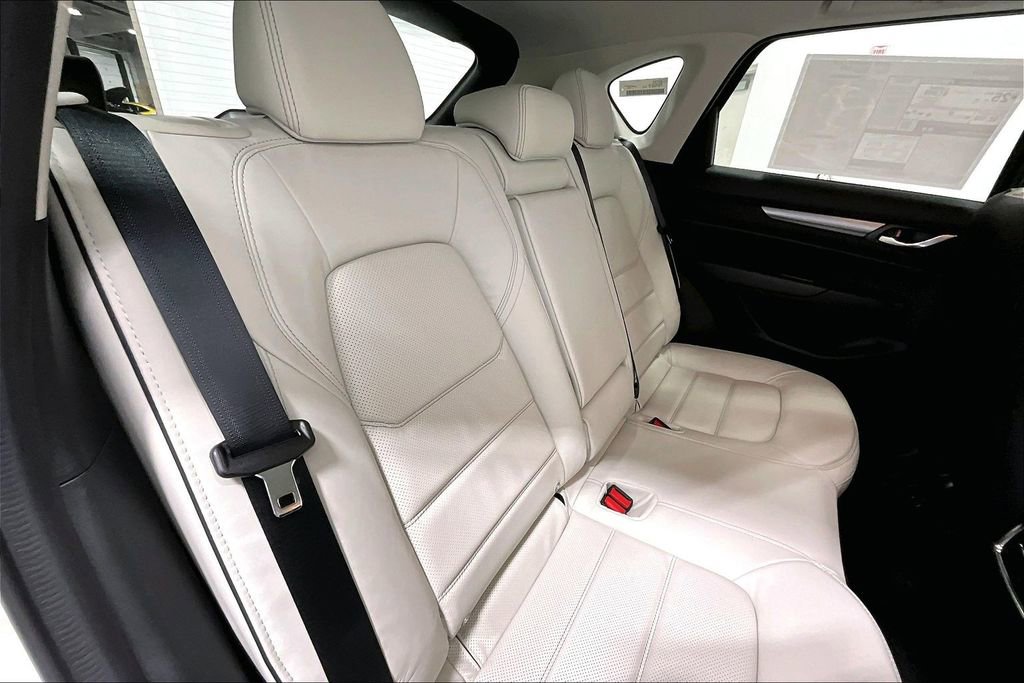 New 2025 MAZDA CX-5 AWD 2.5 S w/ Preferred Package image 17