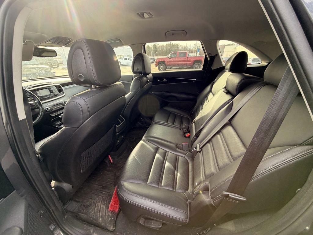 Used 2016 Kia Sorento EX FWD image 9