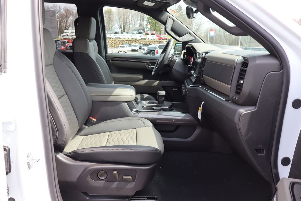 Used 2026 Chevrolet Silverado 1500 ZR2 AWD/4WD image 20