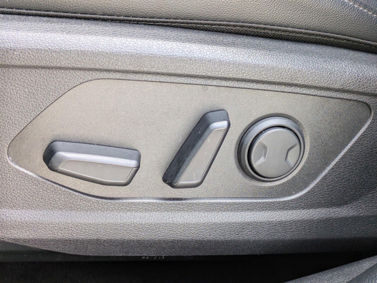 Certified 2023 Kia Sportage SX FWD image 18