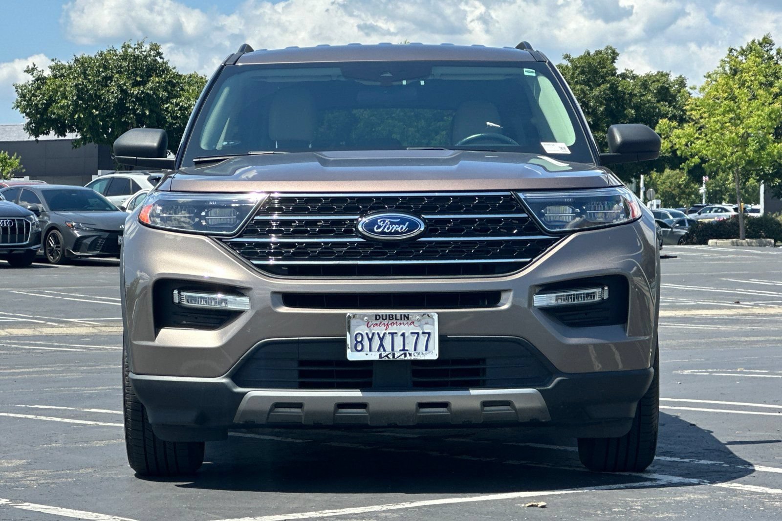 Used 2021 Ford Explorer XLT w/ Equipment Group 202A RWD image 9