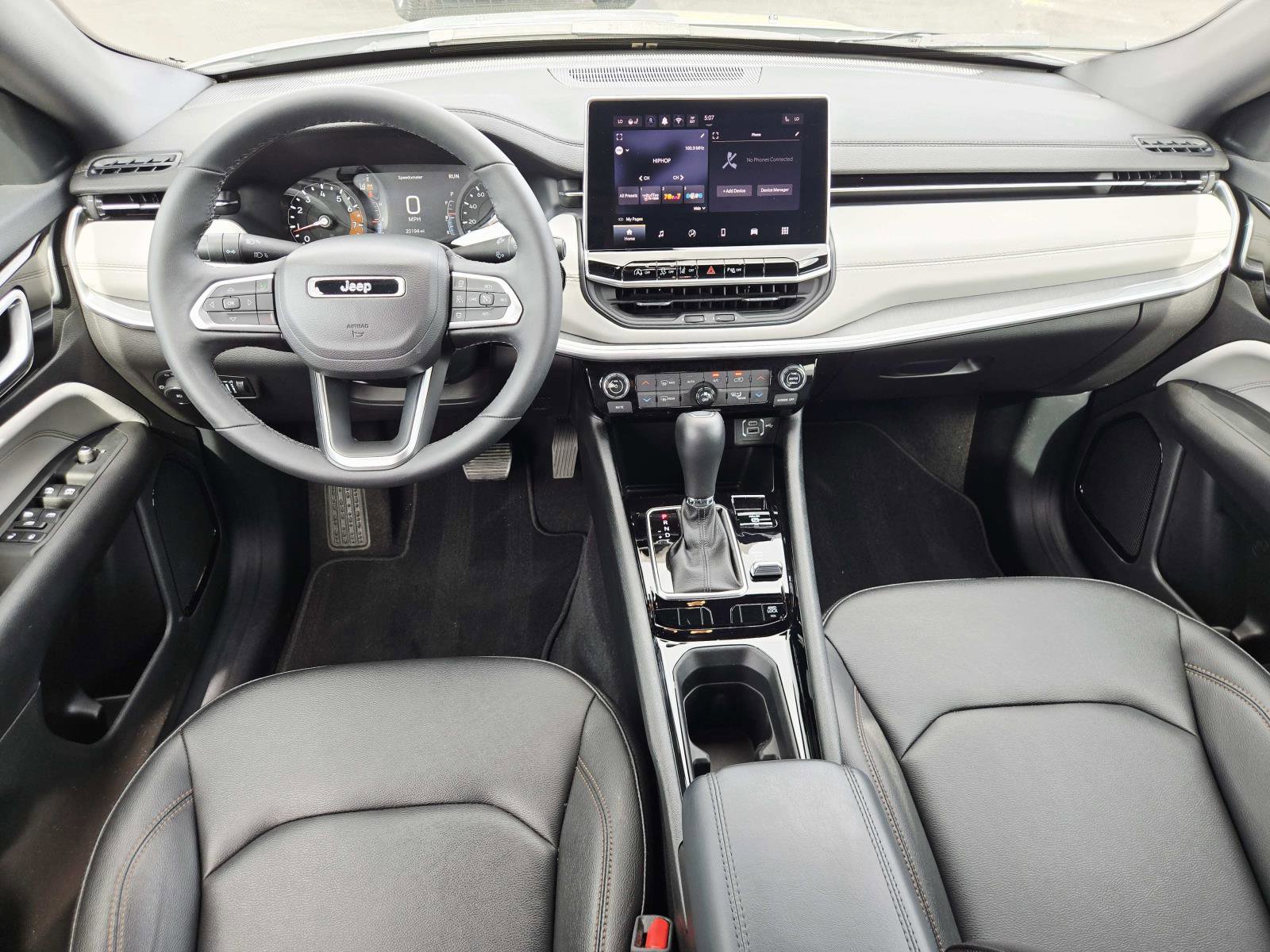 Used 2024 Jeep Compass Limited AWD/4WD image 10