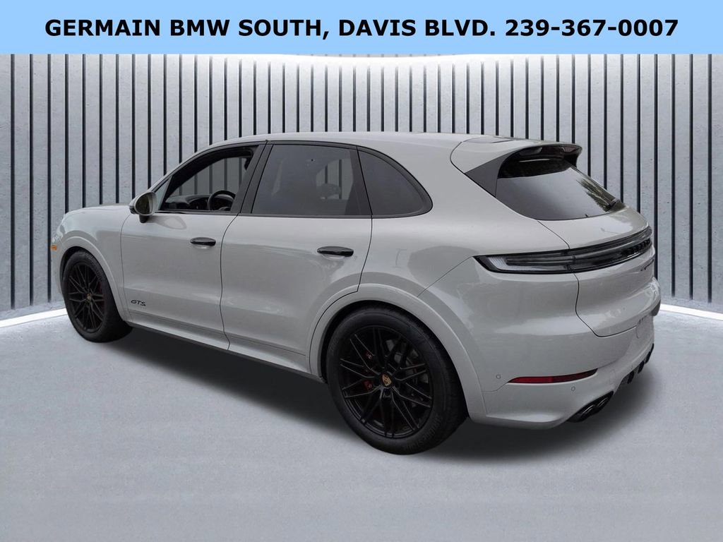 Used 2026 Porsche Cayenne GTS image 7