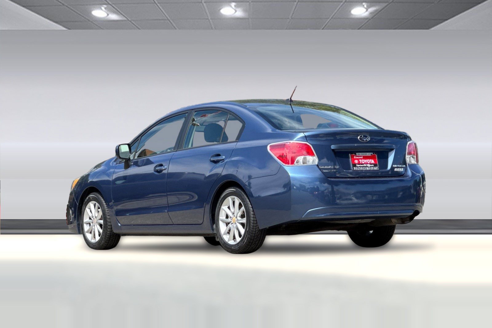 Used 2013 Subaru Impreza 2.0i Premium AWD/4WD image 3