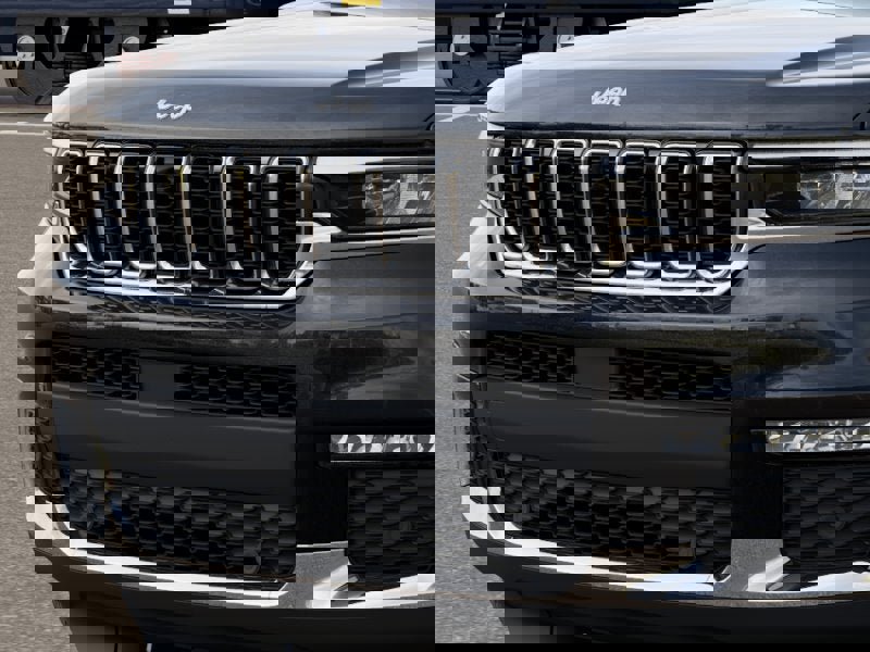 New 2025 Jeep Grand Cherokee L Limited image 16