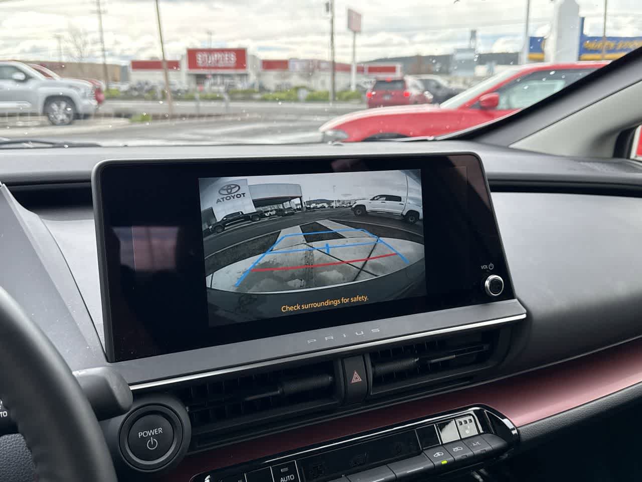 Used 2024 Toyota Prius Prime FWD image 19