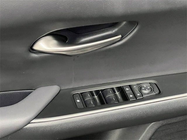 Certified 2025 Lexus UX 300h FWD image 10