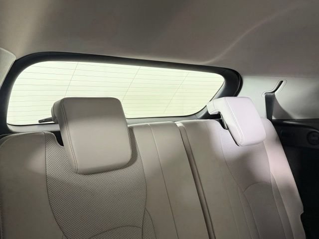 Used 2022 Lexus RX 350L FWD w/ Premium Package image 33