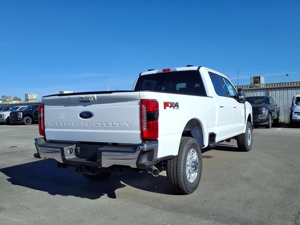 New 2026 Ford F350 XLT w/ XLT Premium Package AWD/4WD image 10