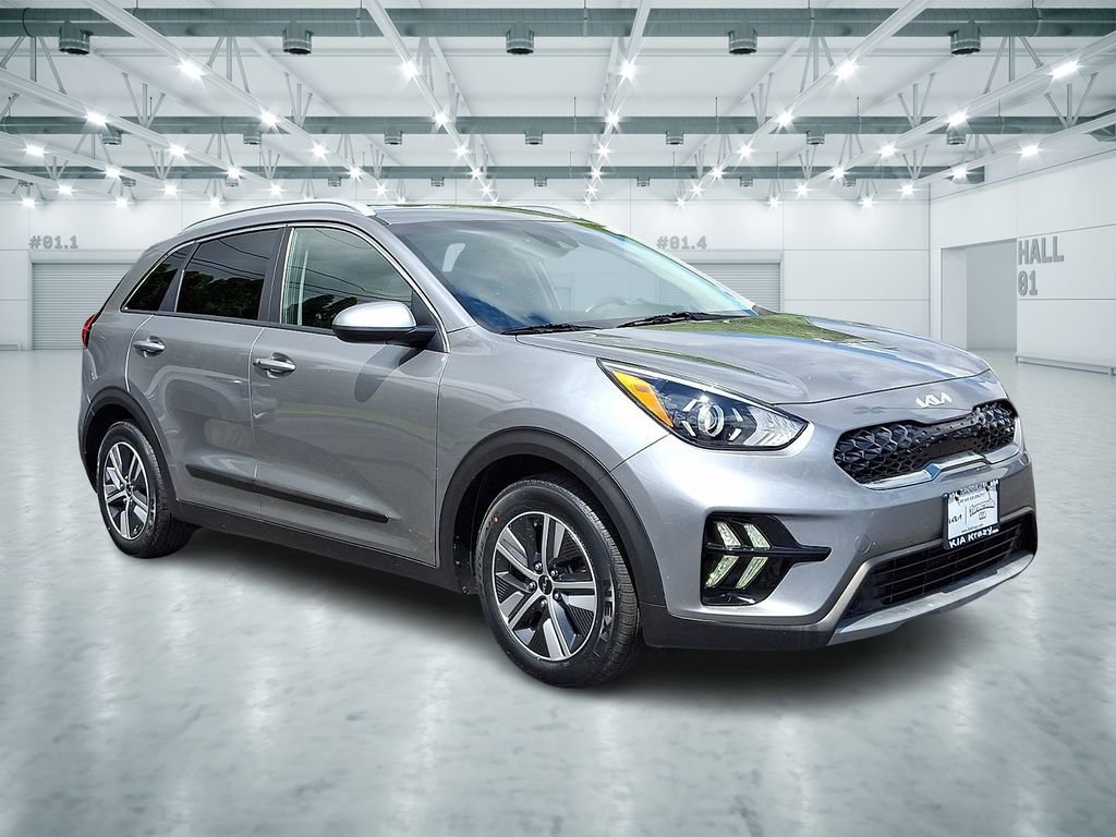 Certified 2022 Kia Niro LXS FWD image 1