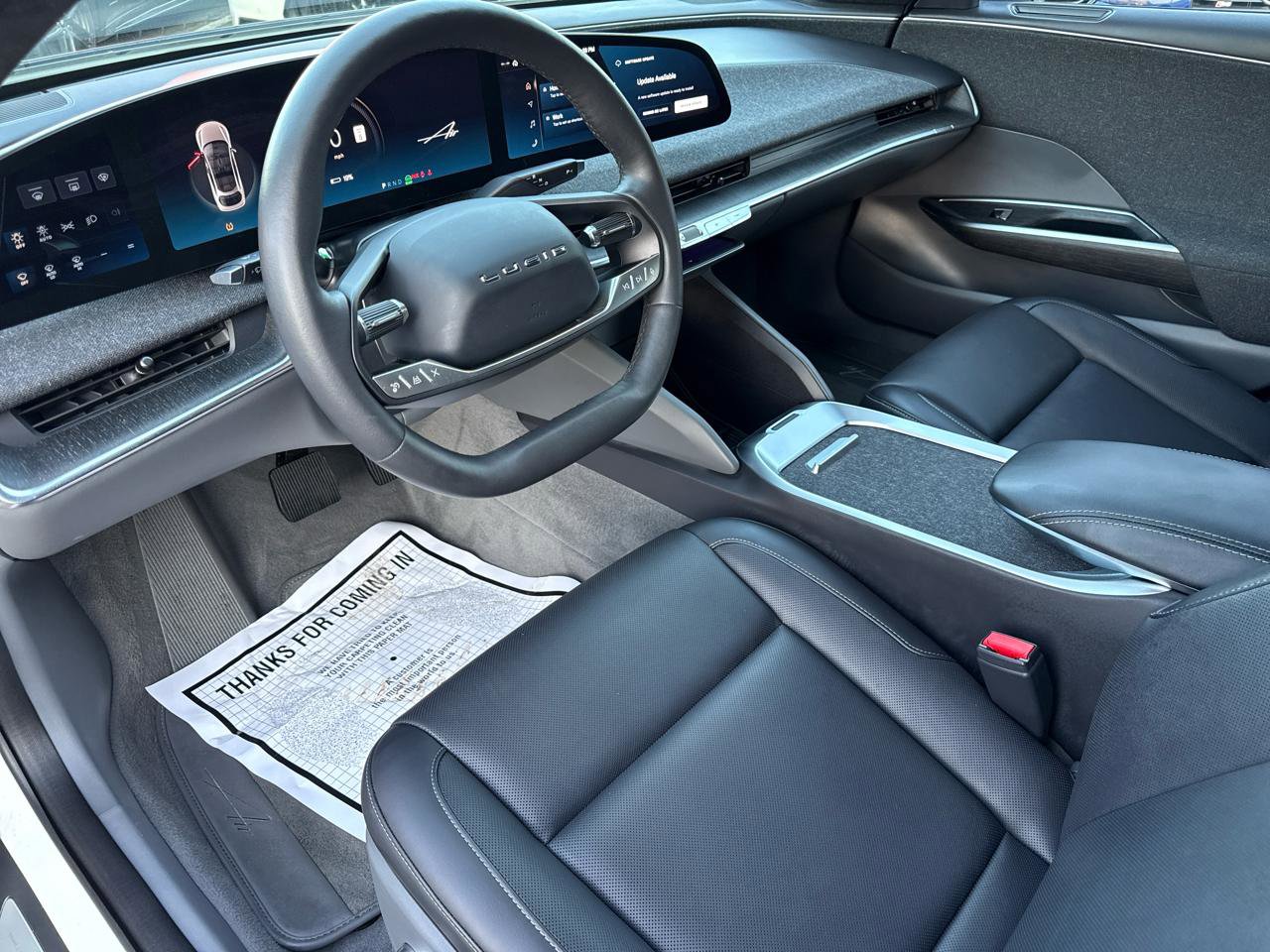 Used 2024 Lucid Air Touring image 28