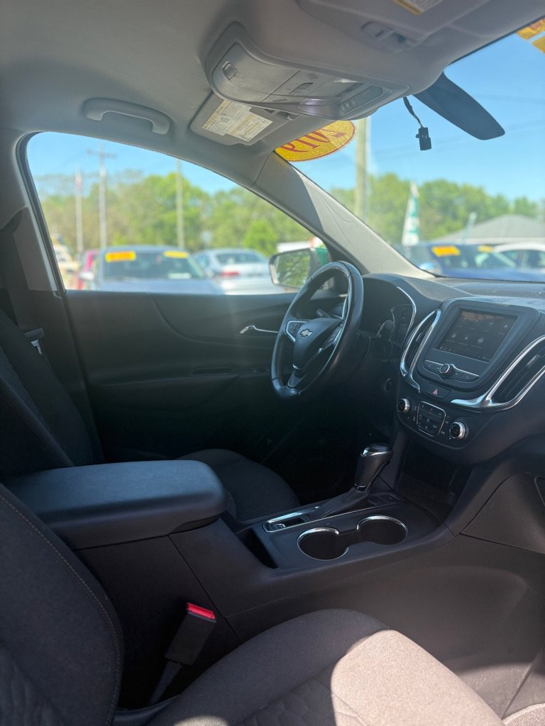 Used 2019 Chevrolet Equinox LT AWD/4WD image 14