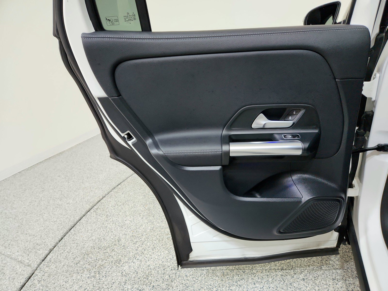 Certified 2023 Mercedes-Benz GLA 250 4MATIC w/ Premium Package image 21