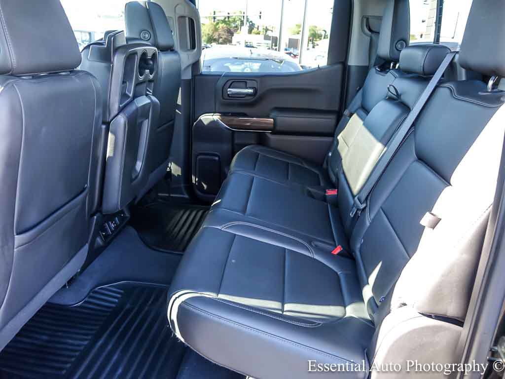 Used 2020 Chevrolet Silverado 1500 LT w/ Convenience Package AWD/4WD image 12