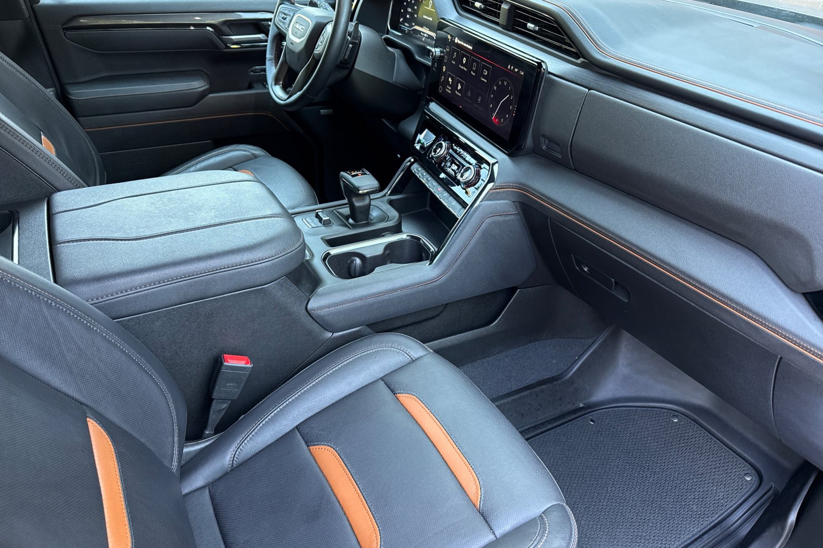 Used 2025 GMC Sierra 1500 AT4 AWD/4WD image 19