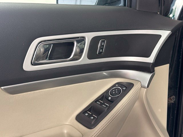Used 2013 Ford Explorer XLT FWD image 13