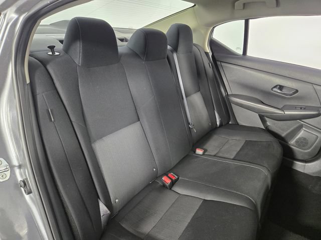 Used 2024 Nissan Sentra SV FWD image 17