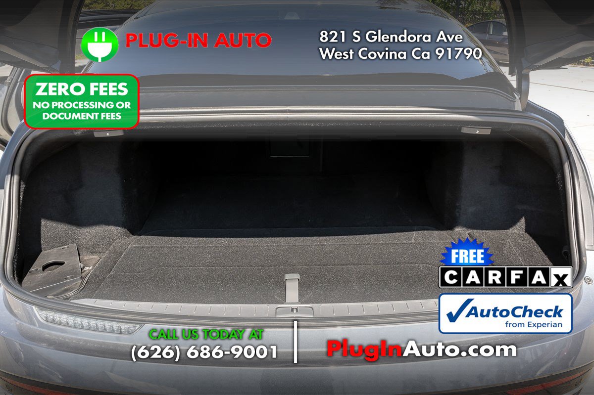 Used 2025 Lucid Air Pure RWD image 10