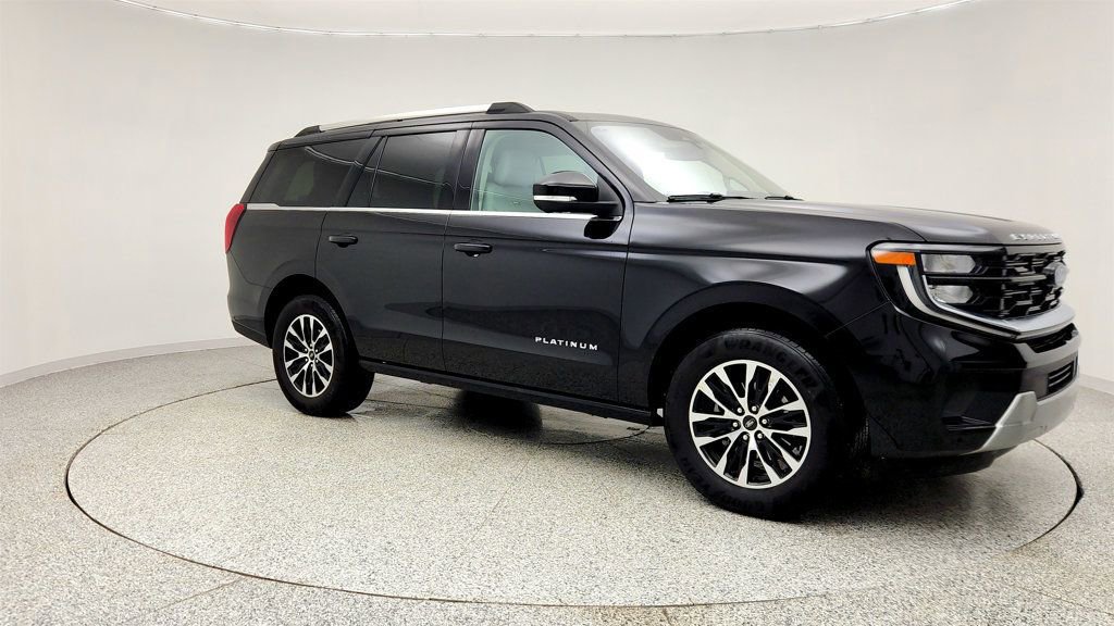 Used 2025 Ford Expedition Platinum AWD/4WD image 3