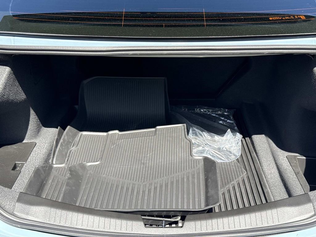 New 2026 Cadillac CT5 V w/ LPO, ONYX Package AWD/4WD image 11