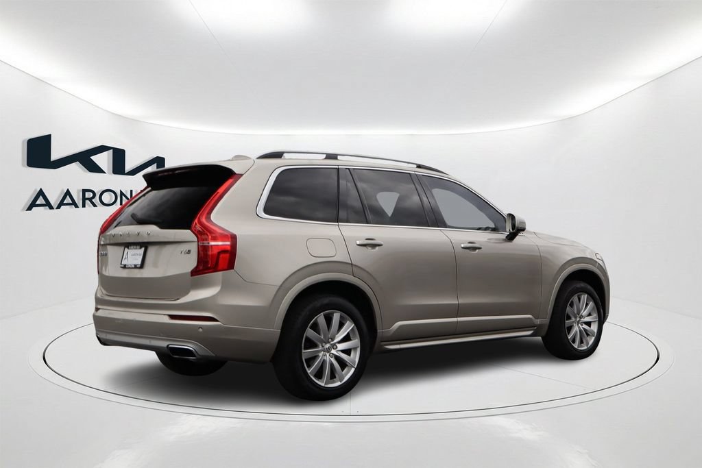 Used 2016 Volvo XC90 T6 Momentum w/ Momentum Plus Package AWD/4WD image 4