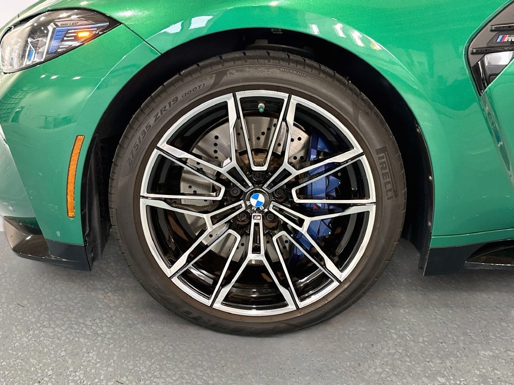 Used 2025 BMW M3 w/ Executive Package RWD image 32