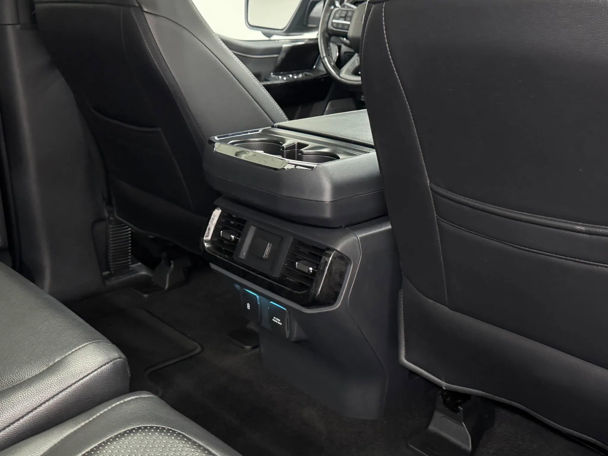 Used 2022 Ford F150 XLT w/ Equipment Group 302A High AWD/4WD image 25