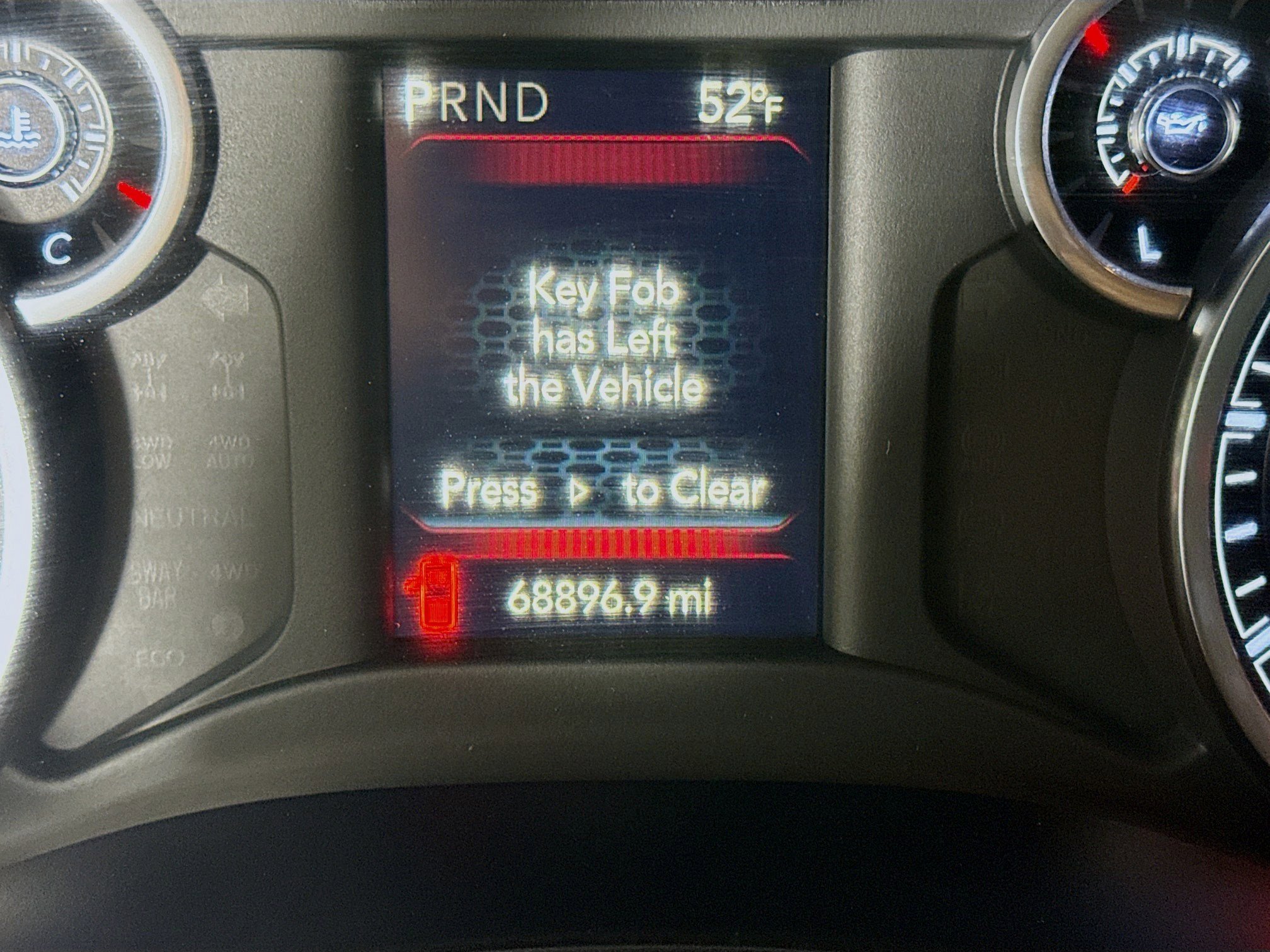 Used 2022 RAM 2500 Big Horn w/ Cold Weather Group image 16