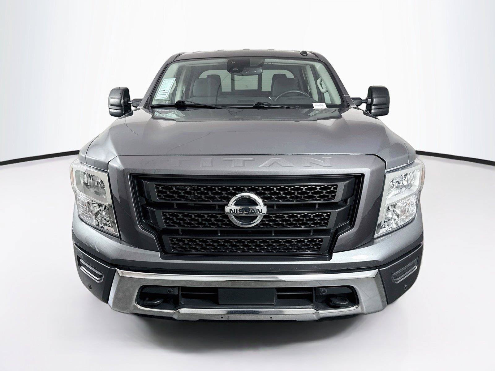 Used 2021 Nissan Titan SV w/ SV Convenience Package RWD image 8
