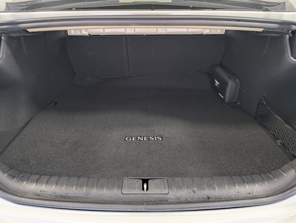Used 2026 Genesis G70 2.5T RWD image 26