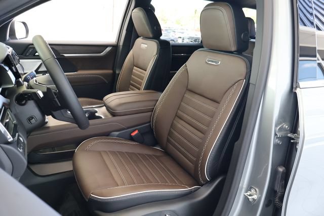 New 2026 GMC Acadia Denali Ultimate FWD image 13