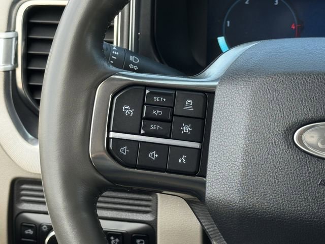 Used 2025 Ford F350 Platinum w/ Platinum Plus Package AWD/4WD image 13